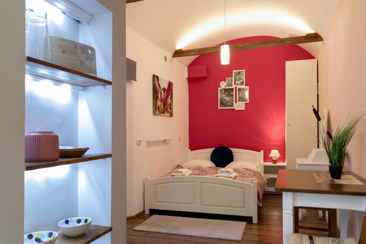 Studio Wielopole 10 Kraków Zewnętrze zdjęcie
